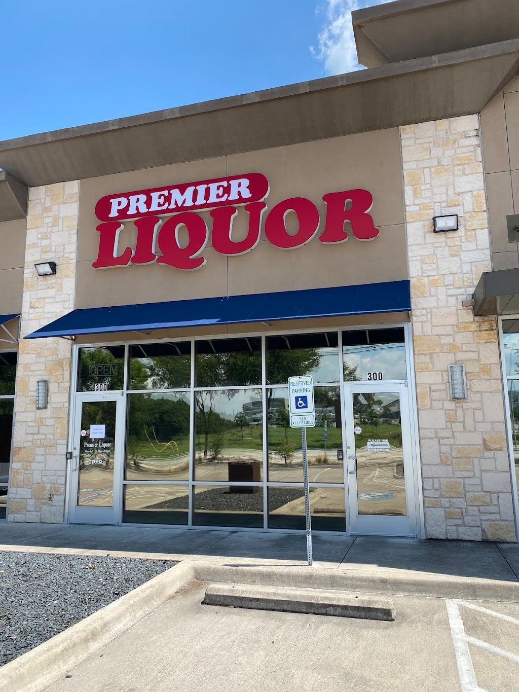 Premier Liquor | 1800 Dalrock Rd #300, Rowlett, TX 75088 | Phone: (469) 366-9079