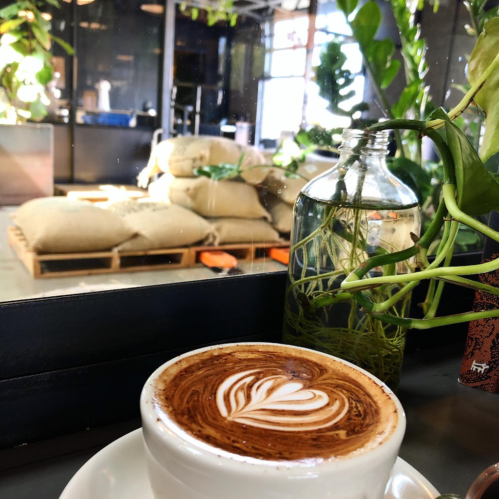 Common Room Roasters - Long Beach Coffee Roasters | 2952 E 14th St, Long Beach, CA 90804, USA | Phone: (562) 343-1041