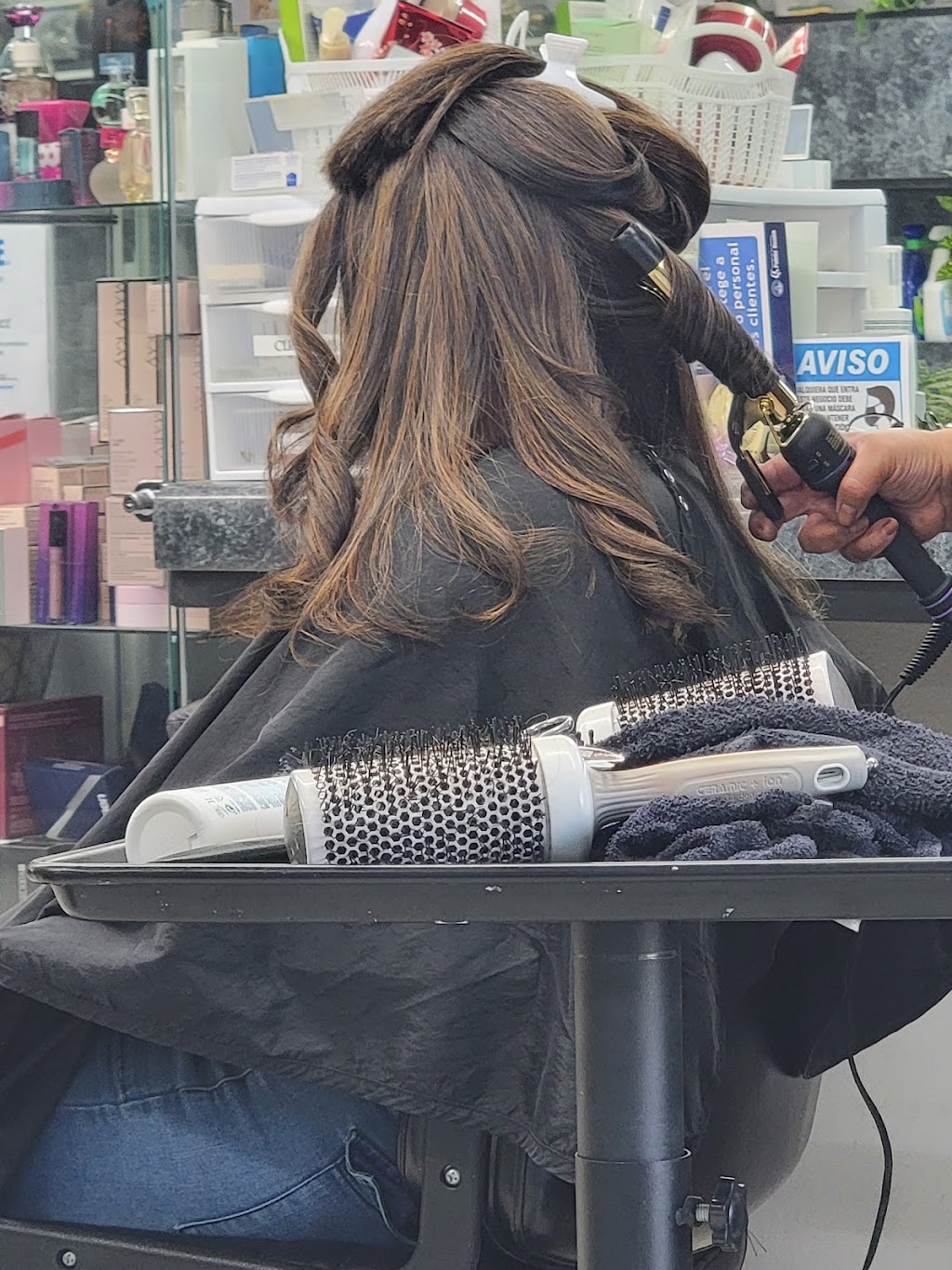 Family Hair Salon | 313 S McDonnell Ave #1833, Los Angeles, CA 90022, USA | Phone: (323) 264-4200