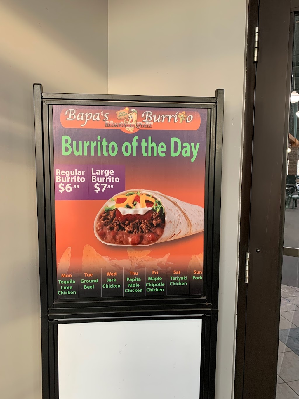 Bapas Burrito | 495 York Rd, Niagara-on-the-Lake, ON L0S 1J0, Canada | Phone: (905) 228-9690