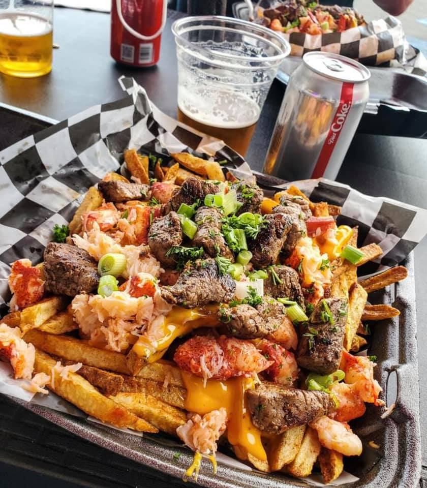 Brooklyn's Lobster Shack in 1 Dolly Ave, PA 15644, USA