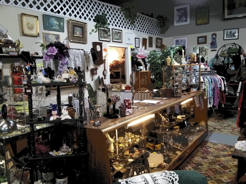 Little Mountain Mercantile | 19766 CA-88, Pine Grove, CA 95665, USA | Phone: (209) 296-4450