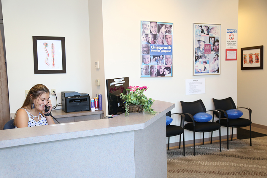 Chiropractic Company of Milwaukee North | 10855 W Park Pl #9, Milwaukee, WI 53224, USA | Phone: (414) 359-0300