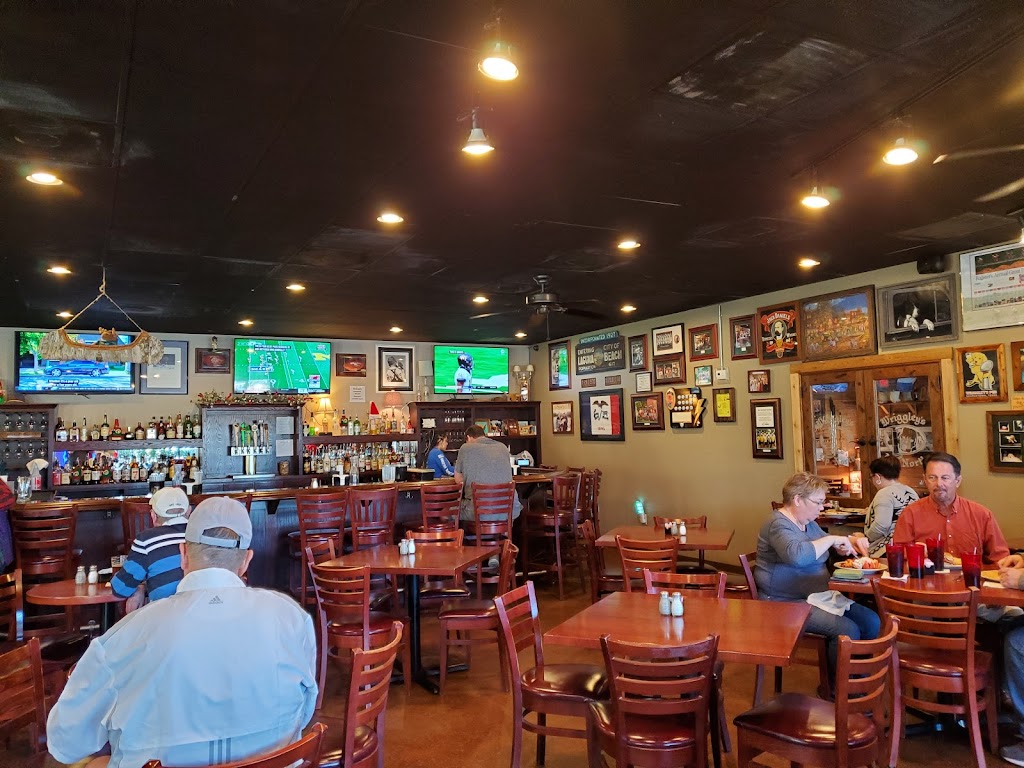 Wriggleys Pub | 1530 Sun City Blvd #115, Georgetown, TX 78633, USA | Phone: (512) 943-8064