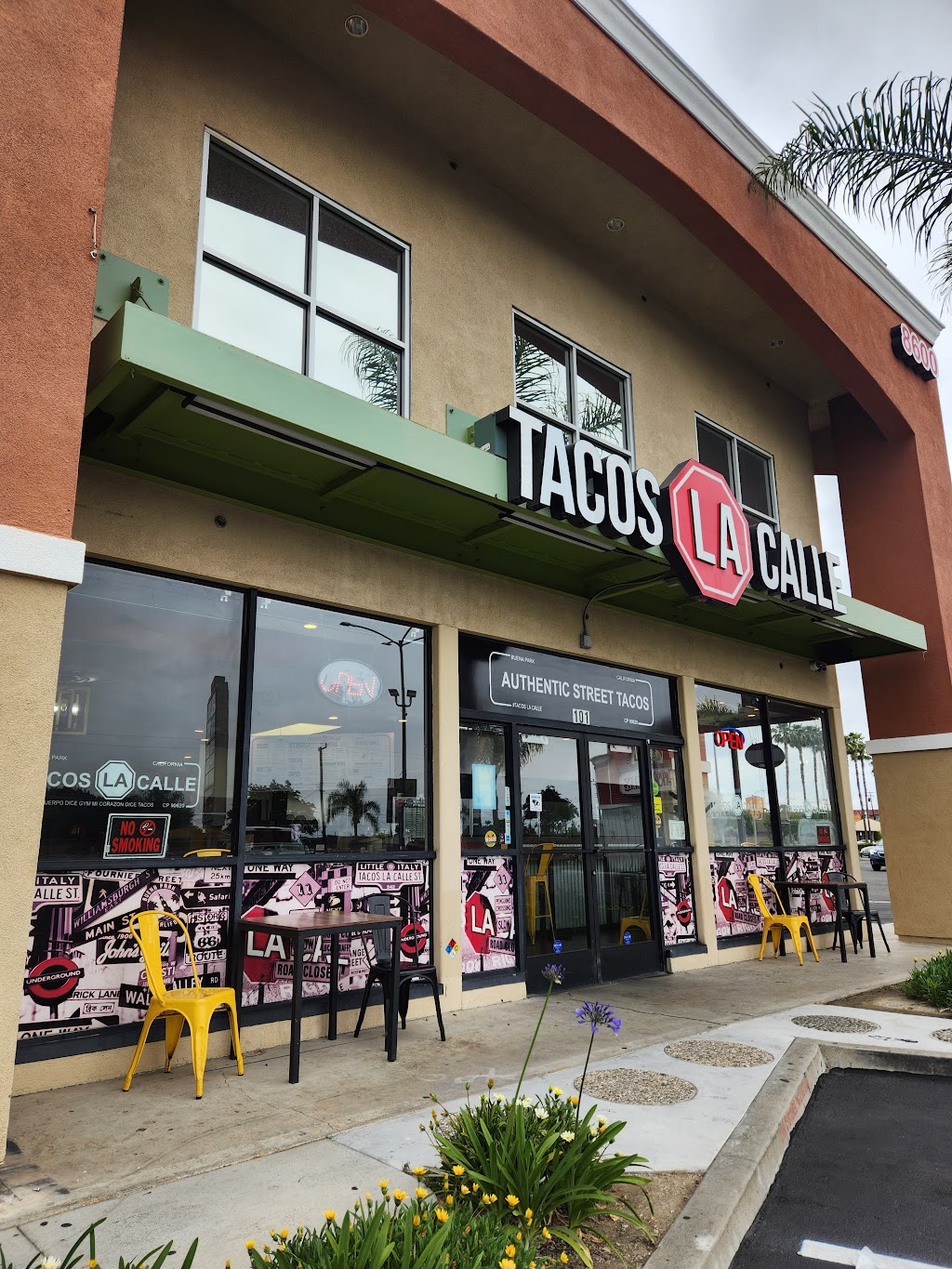 tacos la calle | 8600 Beach Blvd #101, Buena Park, CA 90620, USA | Phone: (714) 236-5211