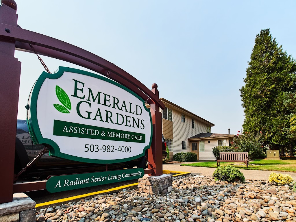 Emerald Gardens | 1890 Newberg Hwy, Woodburn, OR 97071, USA | Phone: (971) 772-1337