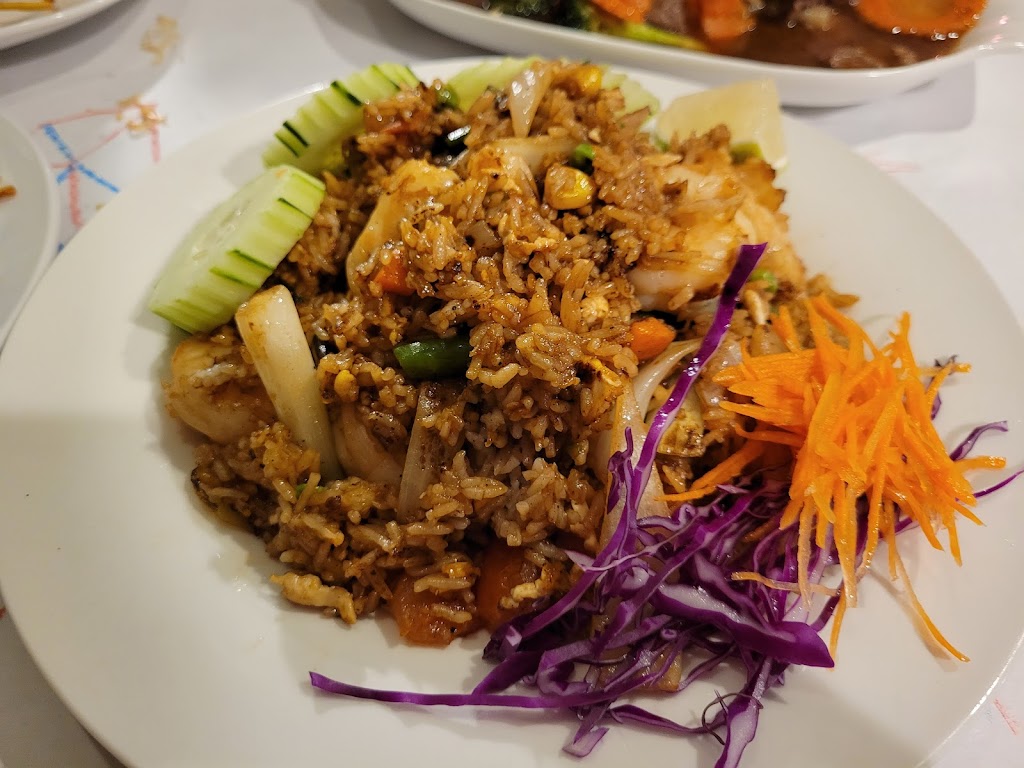 D. Thai | 7221 Ogden Ave, Lyons, IL 60534, USA | Phone: (708) 447-4662