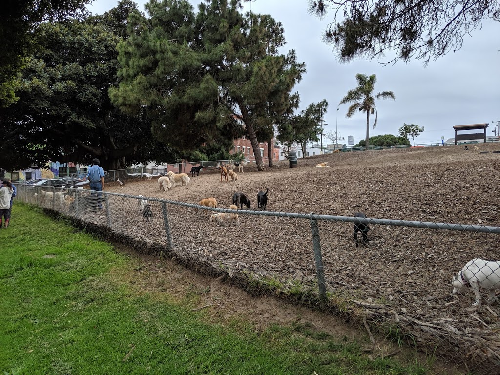 Westminster Off-Leash Park | 1234 Pacific Ave, Venice, CA 90291, USA | Phone: (310) 301-1550