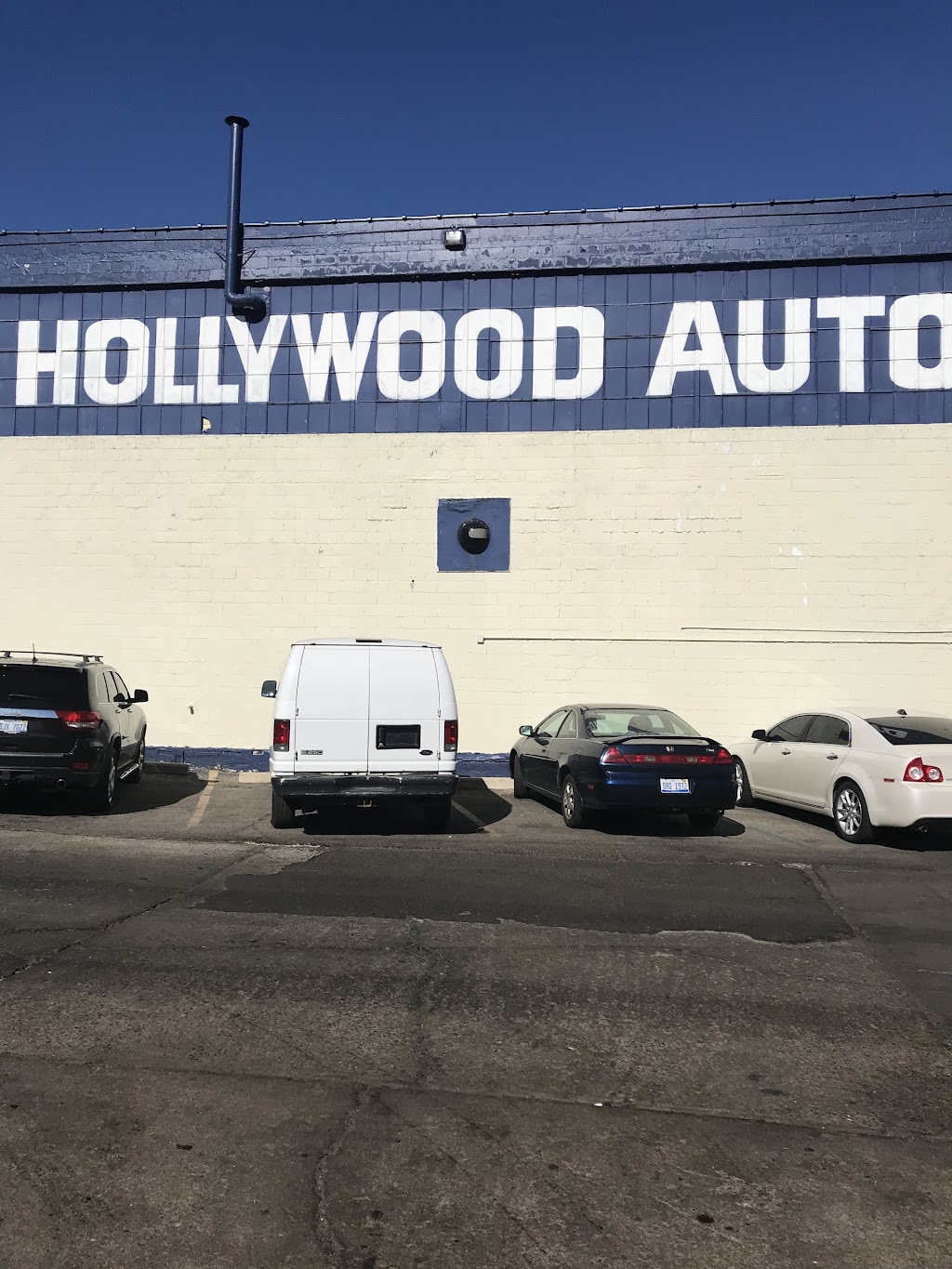 hollywood auto | 14415 Meyers Rd, Detroit, MI 48227, USA | Phone: (313) 680-6800