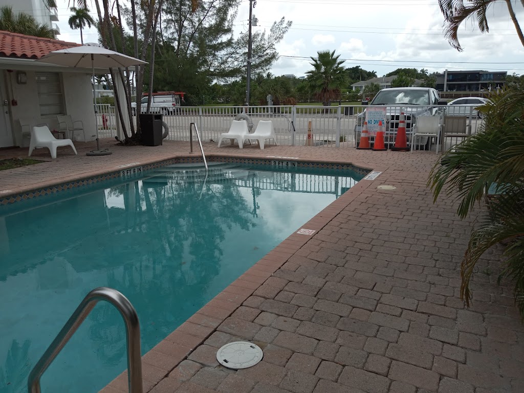 Tara Hotel Fort Lauderdale | 524 Bayshore Dr, Fort Lauderdale, FL 33304, USA | Phone: (954) 565-5790