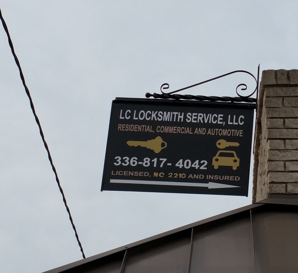 LC Locksmith Service LLC | 121 E Main St, Pilot Mountain, NC 27041, USA | Phone: (336) 817-4042