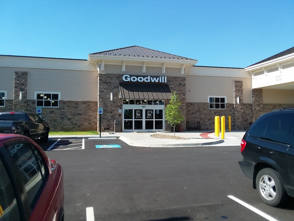 Goodwill | 12616 Taylorsville Rd, Louisville, KY 40299, USA | Phone: (502) 261-1270