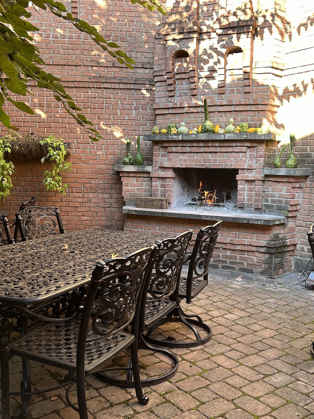 Brian Manor | 129 OH-122, Lebanon, OH 45036, USA | Phone: (513) 836-3071