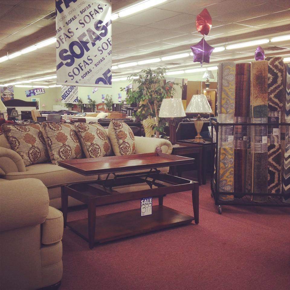 Lilys Furniture & Mattress | 10143 Jefferson Ave, Newport News, VA 23601 | Phone: (757) 595-4056