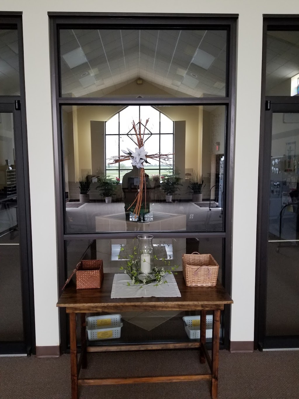 Resurrection Lutheran Church - church  | Photo 2 of 3 | Address: 3850 W 71st St S, Haysville, KS 67060, USA | Phone: (316) 522-1091