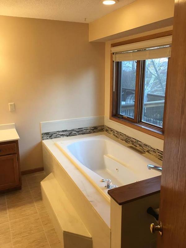 Clear Choice Bath | 2222 E 117th St, Burnsville, MN 55337 | Phone: (800) 484-2833