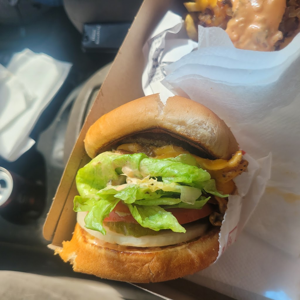 In-N-Out Burger | 936 N Coast Hwy, Oceanside, CA 92054, USA | Phone: (800) 786-1000