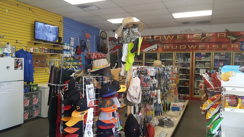 Rio Vista Bait & Tackle | 510 CA-12, Rio Vista, CA 94571, USA | Phone: (707) 374-5522