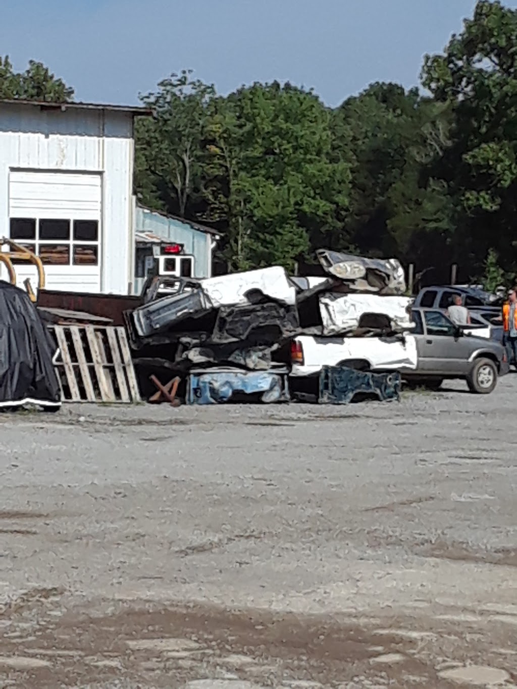 Averitt Auto Salvage and Scrap Metals | 8068 Leanna Central Valley Rd, Murfreesboro, TN 37129, USA | Phone: (615) 890-1519