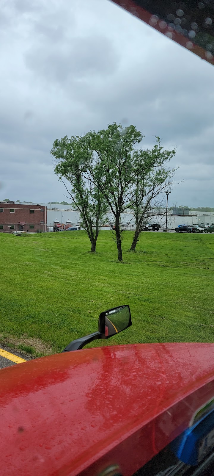 Americold Logistics Cloverleaf Massillon | 950 Cloverleaf St SE, Massillon, OH 44646, USA | Phone: (330) 833-9870