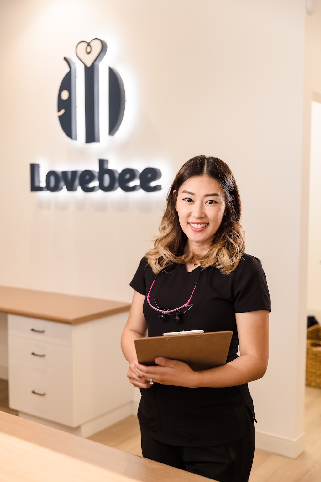 Lovebee Pediatric Dentistry | 1631 Edinger Ave Suite 105, Tustin, CA 92780, USA | Phone: (714) 717-3757