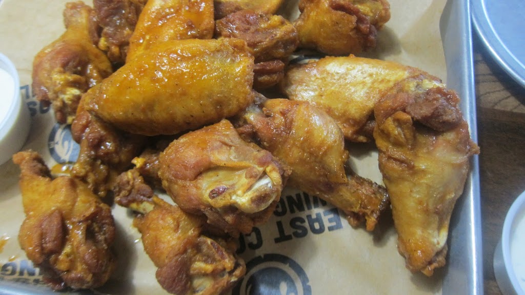 East Coast Wings + Grill | 1112 Yadkinville Rd, Mocksville, NC 27028, USA | Phone: (336) 751-9464