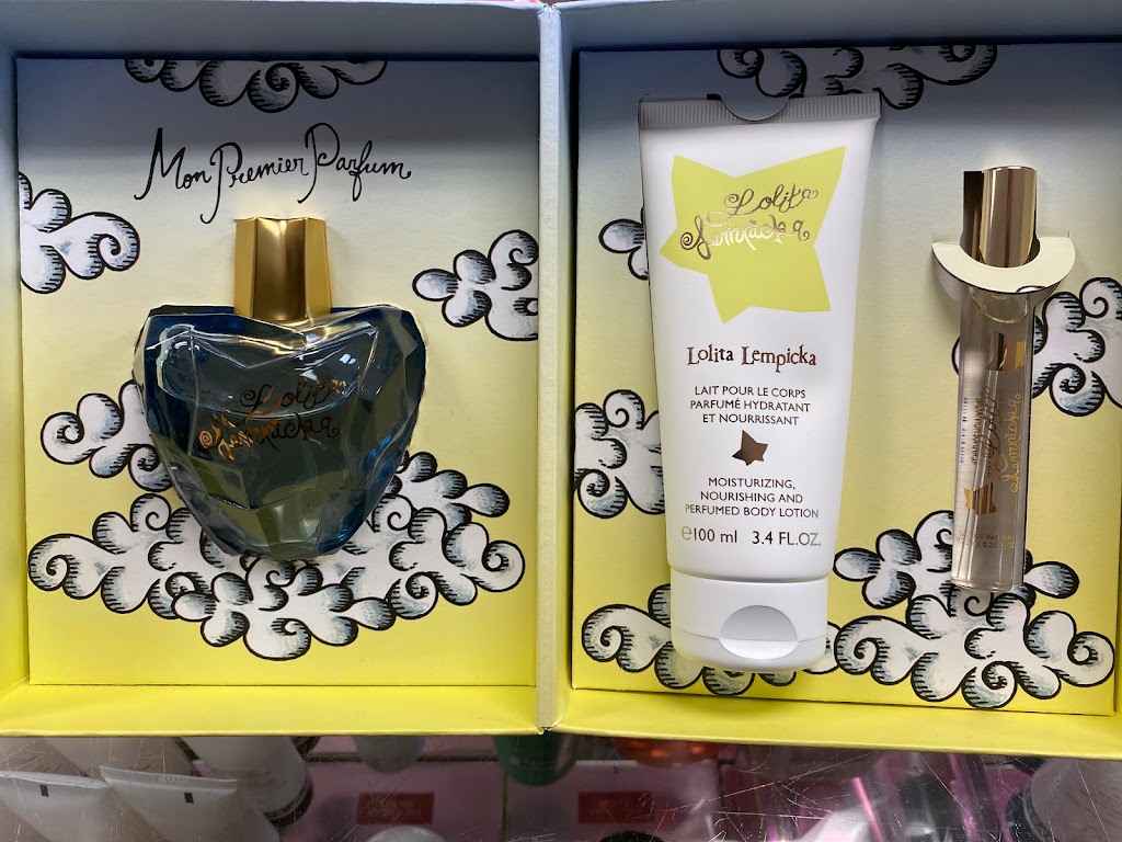 Hadis Perfumes & Cosmetics | 1128 S Bristol St, Santa Ana, CA 92704, USA | Phone: (714) 434-4949