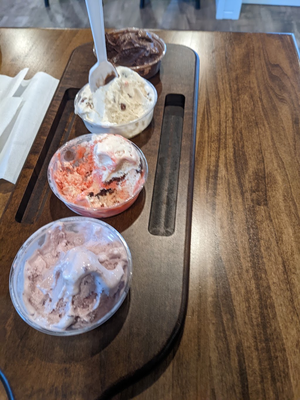 Vanilla Bean Creamery | 100 S Van Buren St, Shipshewana, IN 46565, USA | Phone: (260) 535-1434