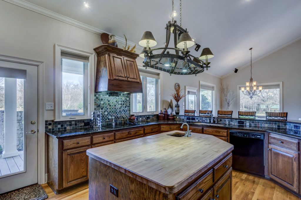 Countertops and Cabinetry By Design | 8111 Regal Ln, West Chester Township, OH 45069, USA | Phone: (513) 779-5585