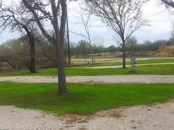 Kyote RV Park & Little Fishin Hole Country Store | 15285 TX-173, Bigfoot, TX 78005 | Phone: (830) 665-9337