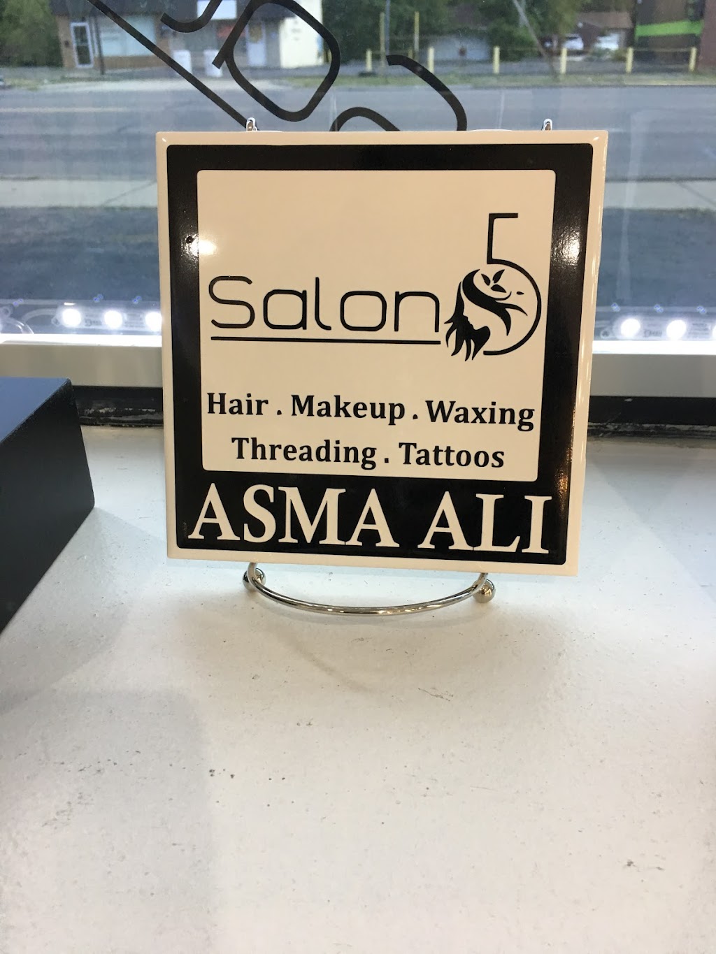 Salon5 Beauty Center | 27829 Ford Rd, Garden City, MI 48135, USA | Phone: (734) 338-9960