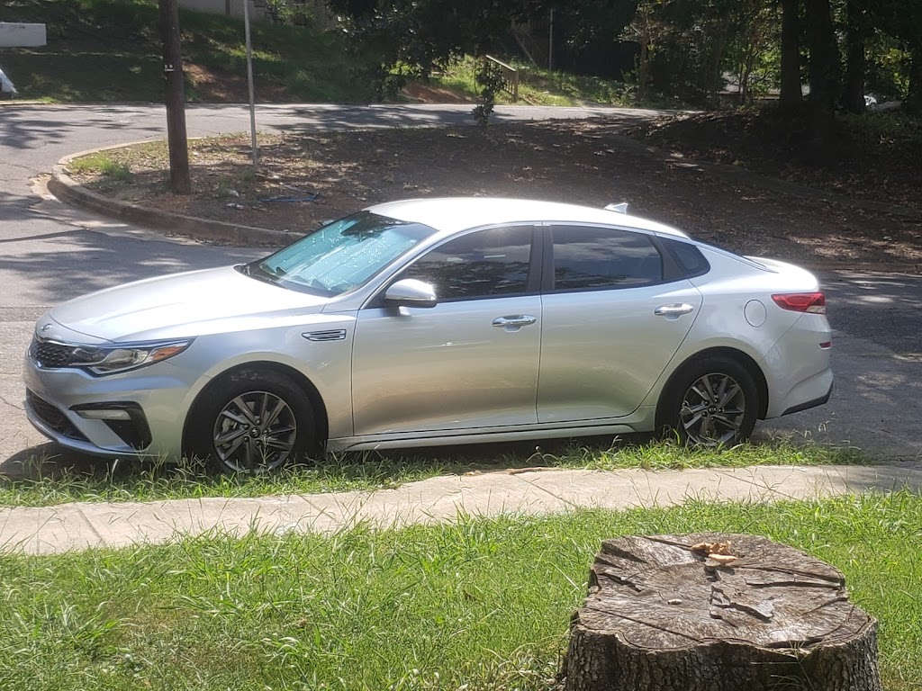 GooGoo Car Wash in 1234 N Glenwood Ave, Dalton, GA 30721, USA