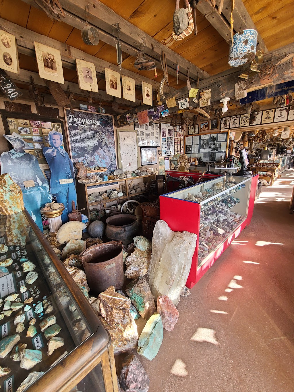 Casa Grande Trading Post | 17 Waldo St, Los Cerrillos, NM 87010, USA | Phone: (505) 438-3008