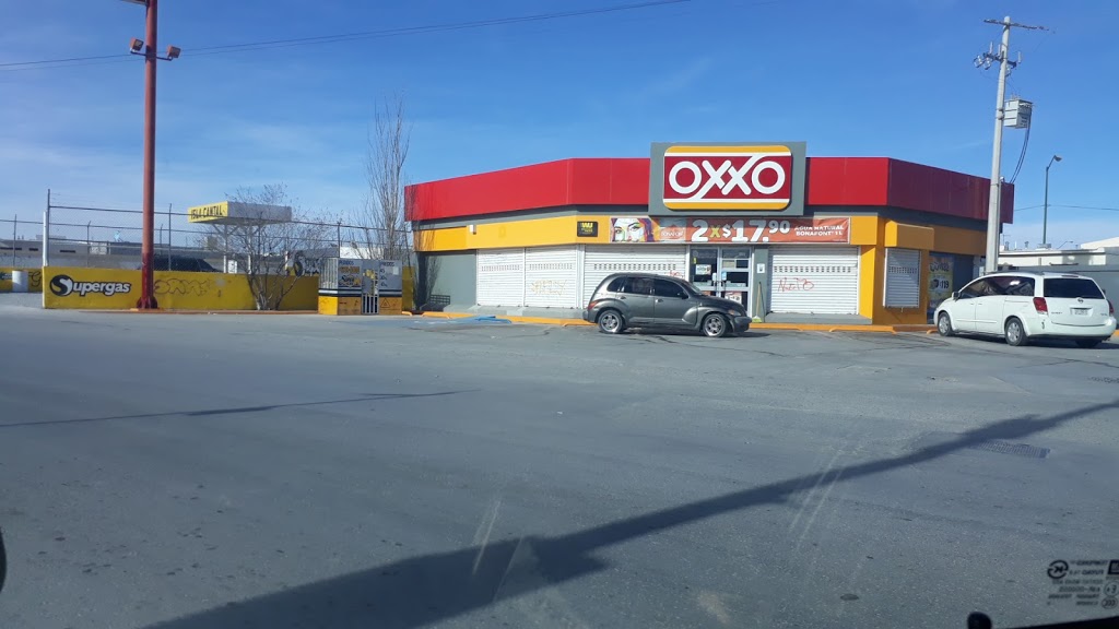 OXXO | Montes Del Cantal, Urbi, Villa del Cedro 3461, 32575 Cd Juárez, Chih., Mexico | Phone: 81 8320 2020
