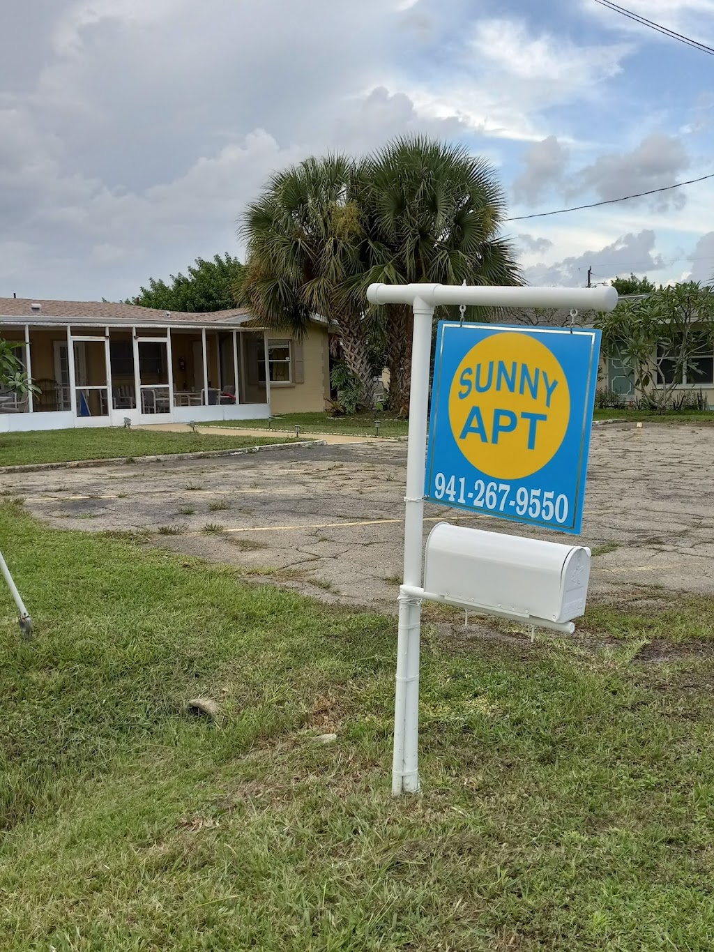 Sunny Apartments (vacation rentals) | 412 Torrego St, North Port, FL 34287, USA | Phone: (941) 267-9550
