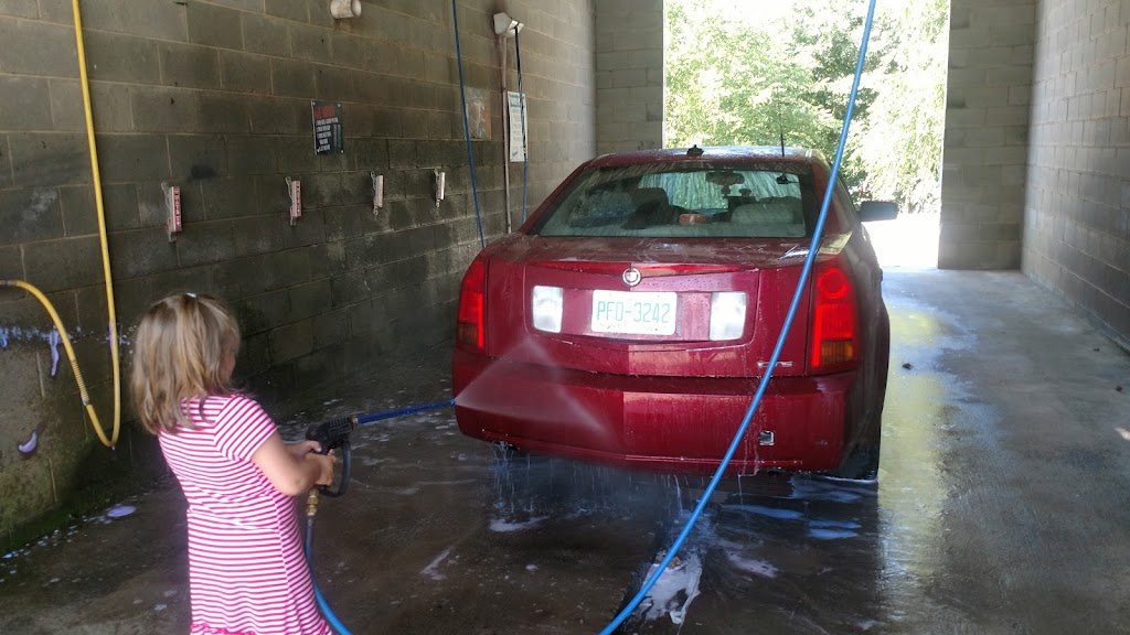 West Market St. Car Wash | 6120 W Market St, Greensboro, NC 27409, USA | Phone: (336) 554-0825