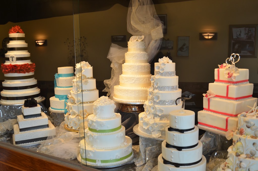 Tiffanys Bakery | 620 Ridgewood Crossing Dr, Akron, OH 44333, USA | Phone: (330) 668-2253