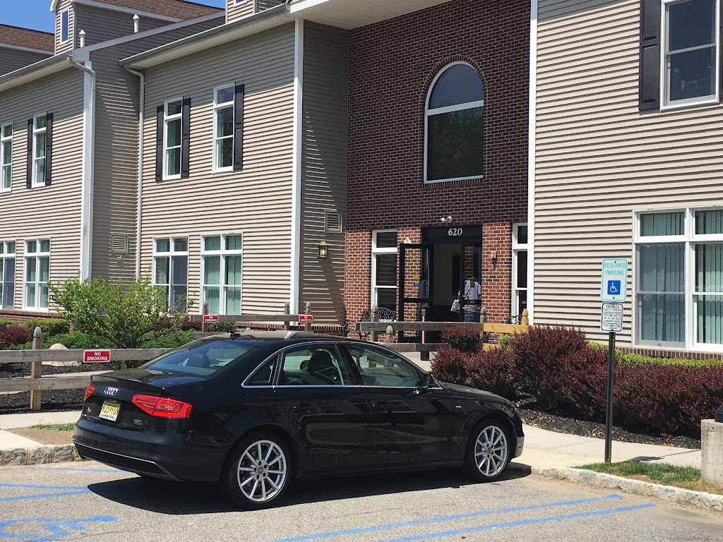 Labcorp | 620 Cranbury Rd, East Brunswick, NJ 08816, USA | Phone: (732) 432-0524
