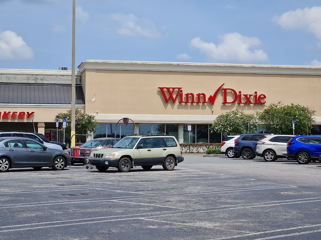 Winn-Dixie | 6270 Commercial Way, Brooksville, FL 34613, USA | Phone: (352) 596-6182