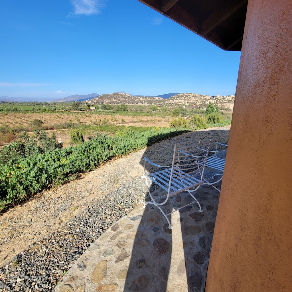 Cabañas Mora | 22755 Valle de Guadalupe, 22755 Ensenada, B.C., Mexico | Phone: 646 341 0763