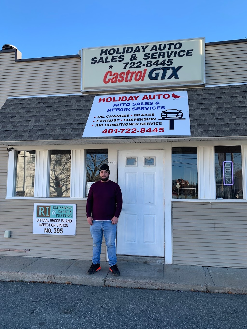 Holiday Auto Inc | 1295 High St, Central Falls, RI 02863, USA | Phone: (401) 722-8445