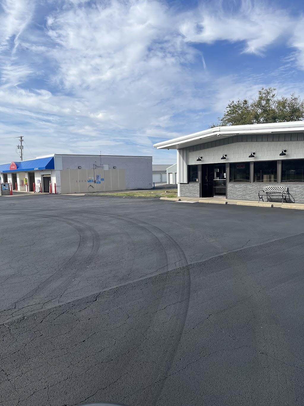 Wakeman Laun-Dri-Mat | 56 Hyde St, Wakeman, OH 44889, USA | Phone: (440) 839-2929