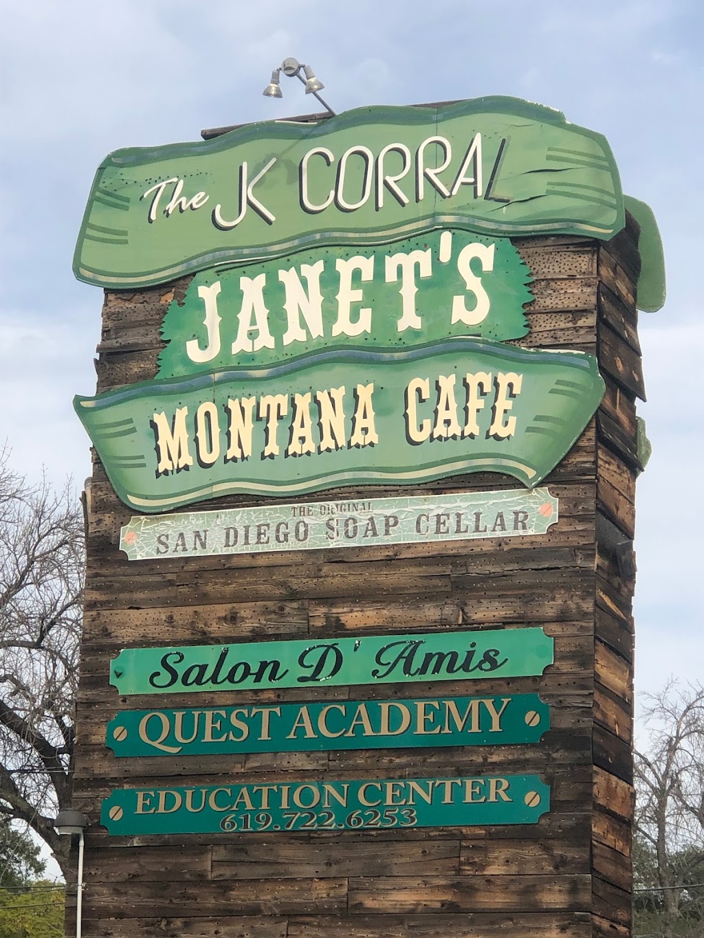 Janets Montana Cafe | 2506 Alpine Blvd, Alpine, CA 91901, USA | Phone: (619) 659-3874