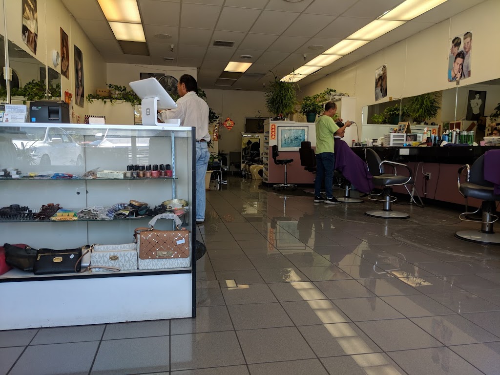 J R Hair & Nails | 368 Florin Rd, Sacramento, CA 95831, USA | Phone: (916) 428-1688