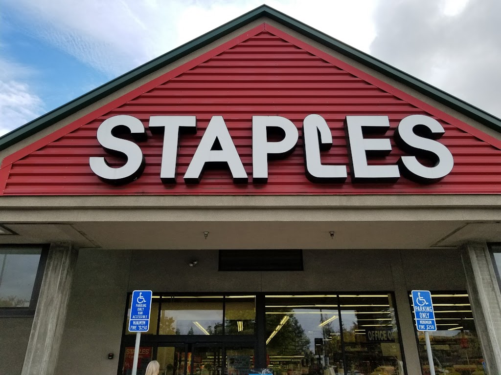 Staples | 20830 Stevens Creek Blvd, Cupertino, CA 95014, USA | Phone: (408) 252-1019