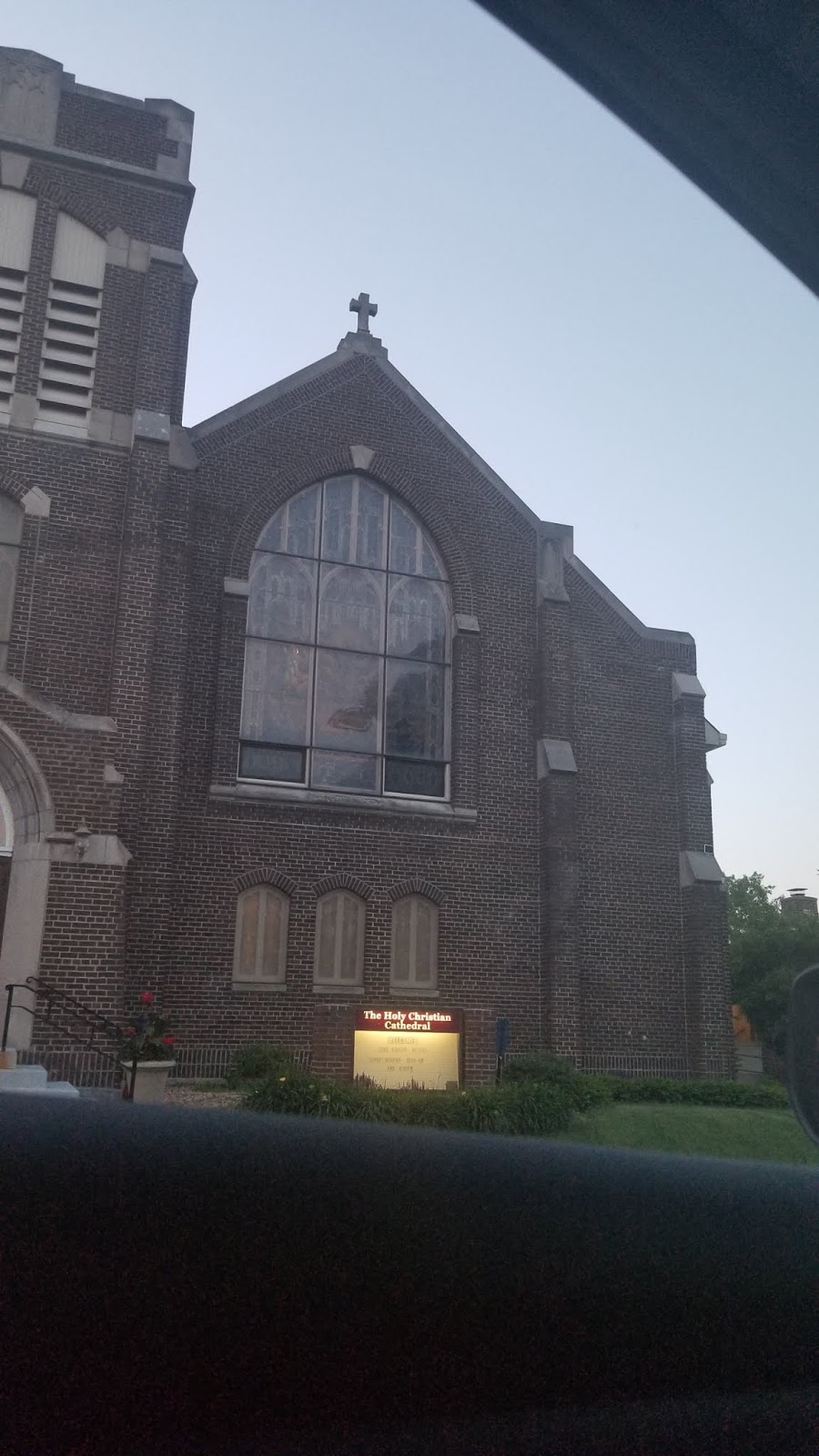 The Holy Christian Cathedral | 125 W Stevens St, St Paul, MN 55107, USA | Phone: (651) 290-9673