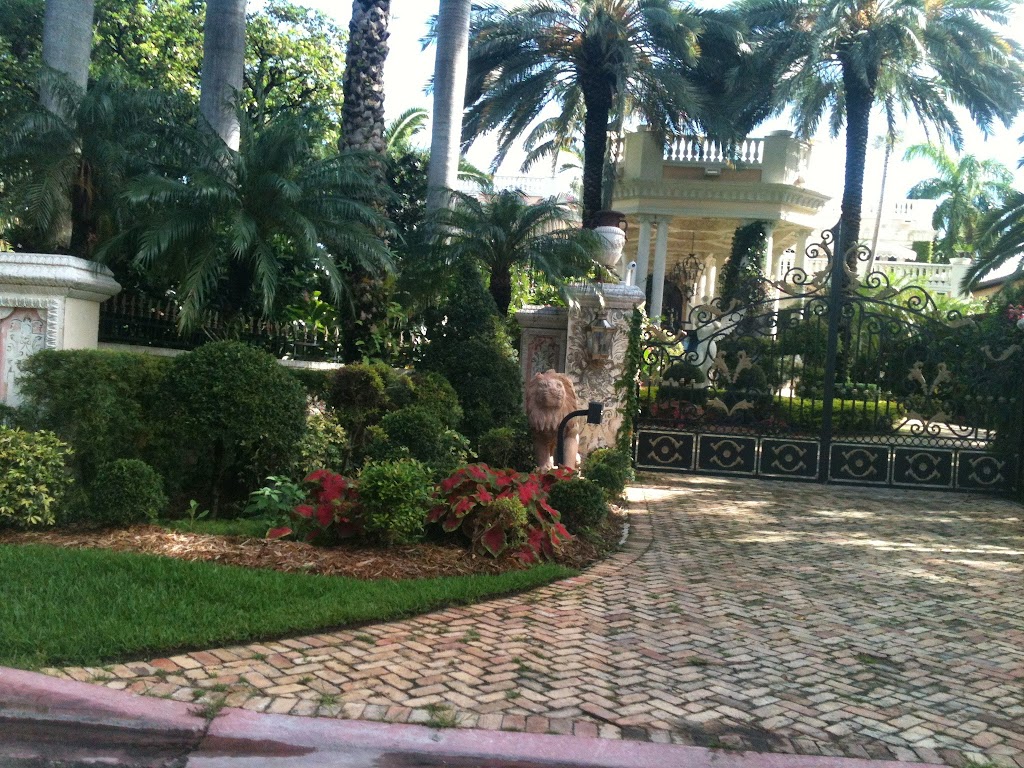 Palm Island Park | 159 Palm Ave, Miami Beach, FL 33139 | Phone: (305) 673-7000