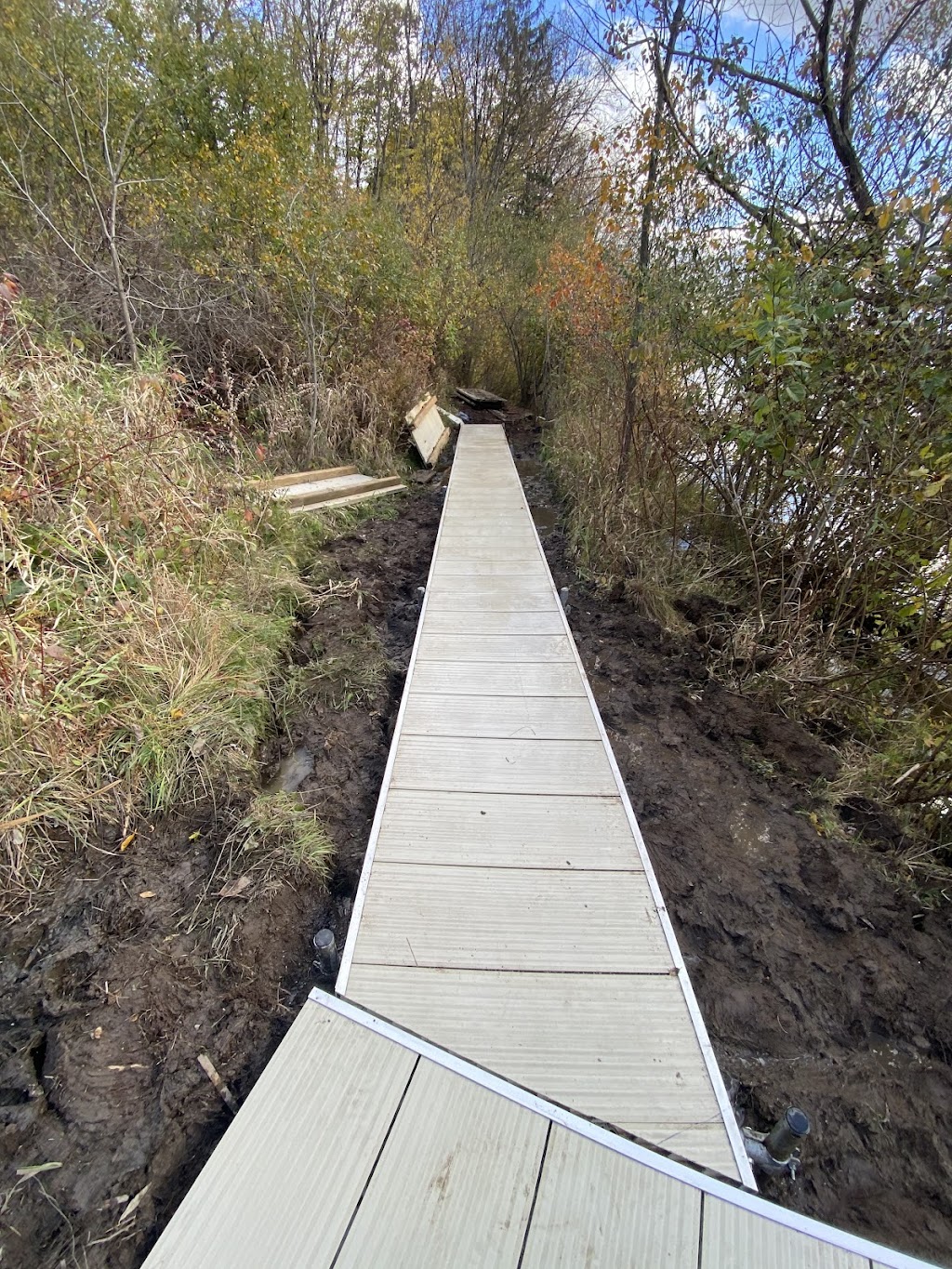 Irish Hills Dock Service LLC | 13640 Slee Rd, Manitou Beach, MI 49253, USA | Phone: (517) 270-6506