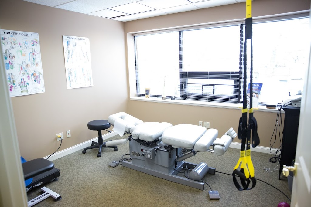 Urban Chiropractic: Spine & Sports Clinic | 20102 Center Ridge Rd Lower, Rocky River, OH 44116 | Phone: (440) 895-9595