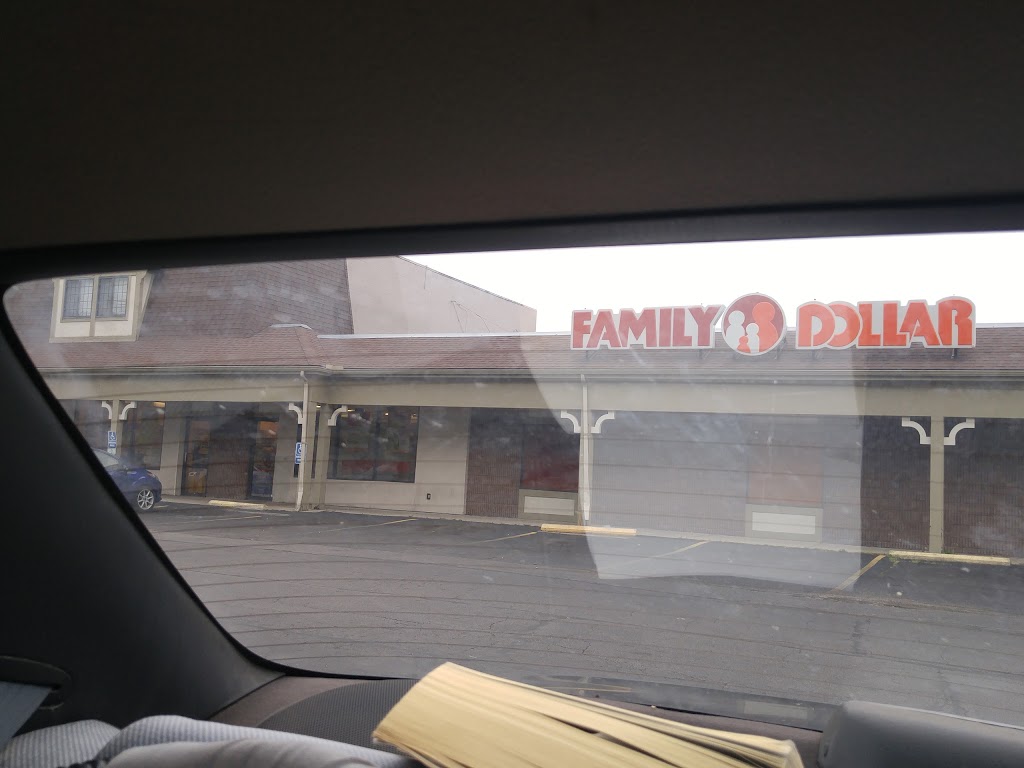 Family Dollar | 4210 Airport Hwy, Toledo, OH 43609, USA | Phone: (567) 290-7841